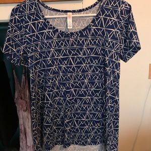 Lularoe top